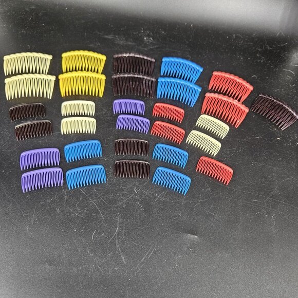 Vintage Plastic Side Hair Combs Barrettes Clips Assorted Hair Accessories Lot 24 - Picture 1 of 6